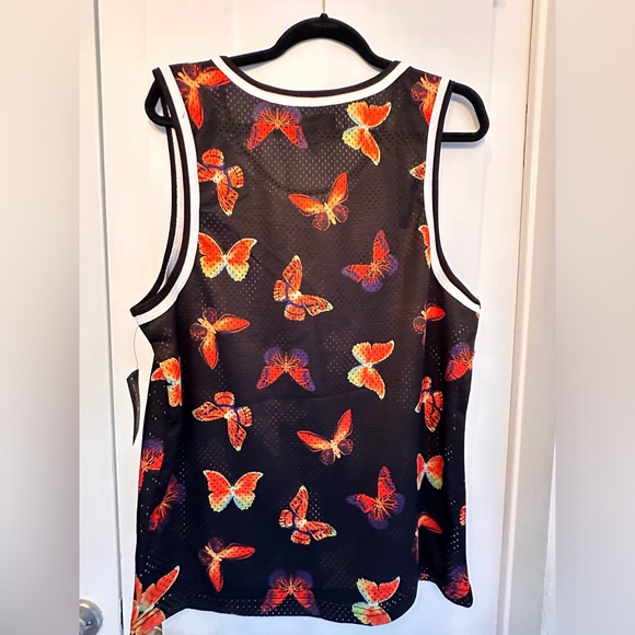 NWT Men’s Sleeveless. M. New w. Tag . - Picture 3 of 9